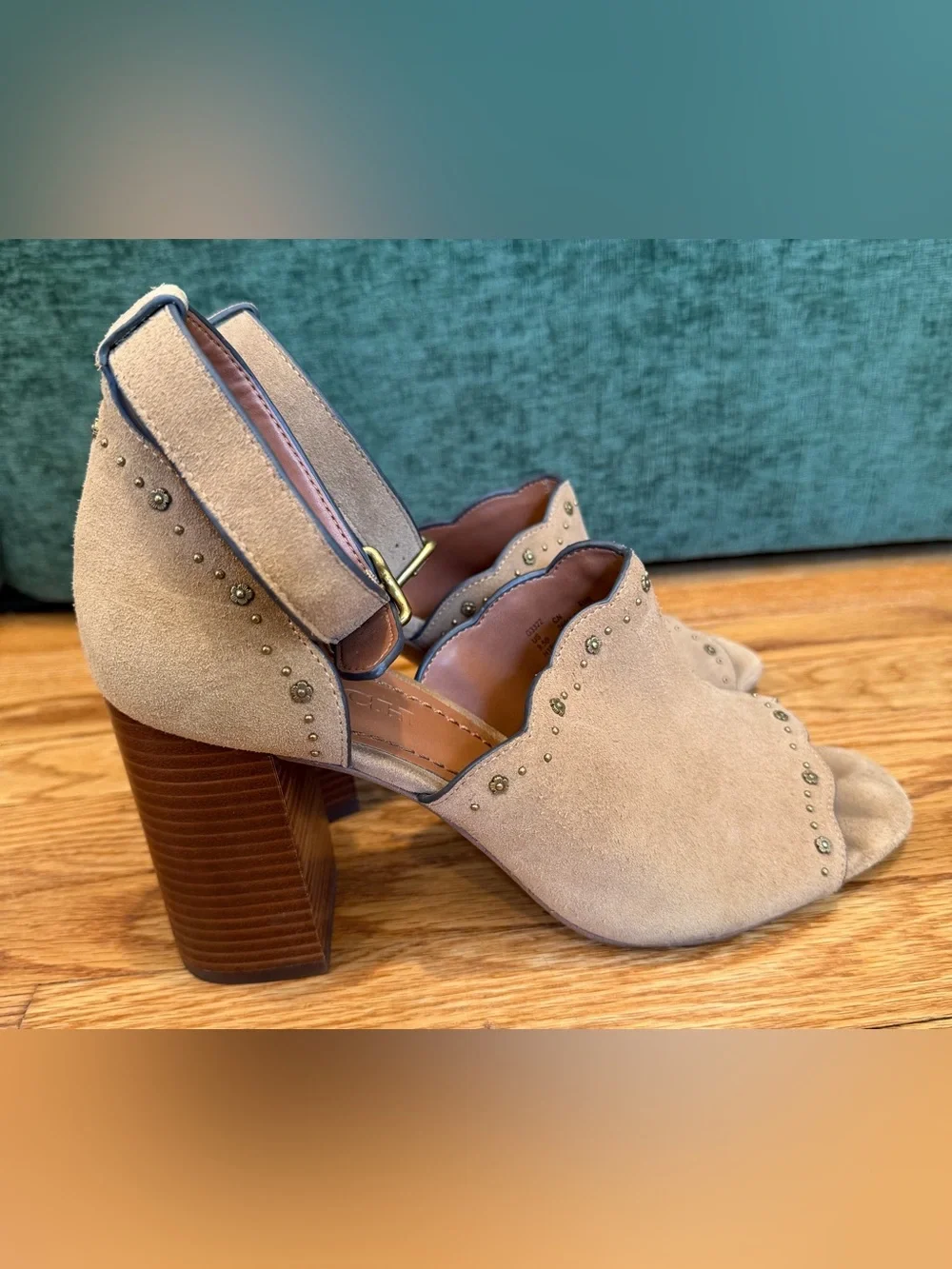 COACH Marnie Suede Block Heel Sandals Women’s 9.5 Tan Ankle Strap Heels w Box